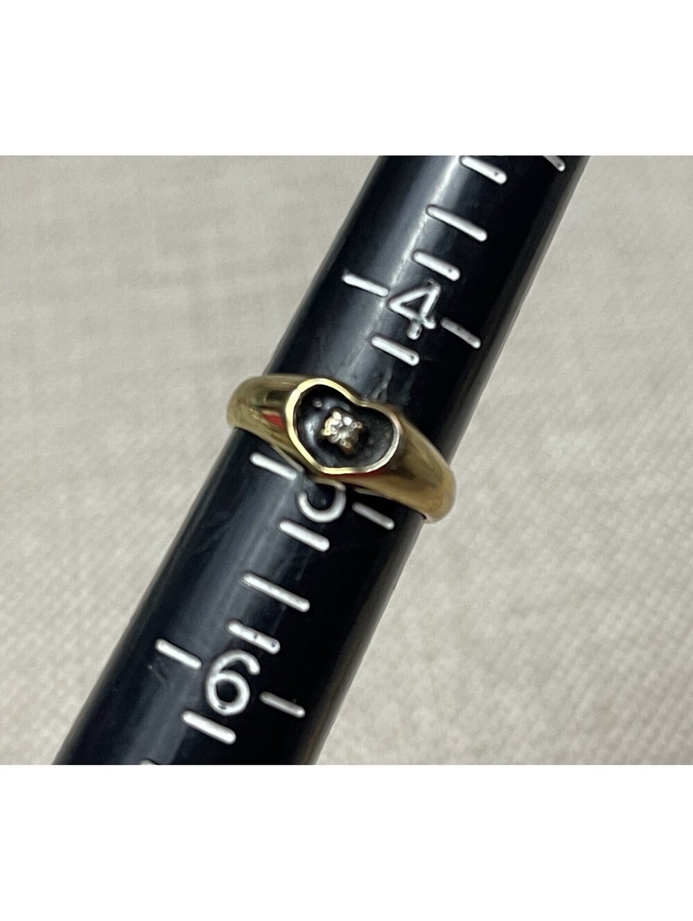 RSC 18kt HGE Gold Heart Black Enamel Cubic Zirconia Accent Size 4.75